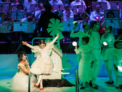 “Il mago di Oz”: una Dorothy a Torino, ricordando Judy Garland

