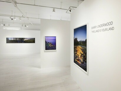 This Land is your Land, Exhibition view. Courtesy of Sous Les Etoiles Gallery