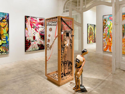 Jonathan Meese, Exhibition view. Courtesy of Galerie Krinzinger
