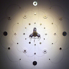 Tra un'alba e un tramonto c'è un'eclisse. Courtesy of Mazzoli