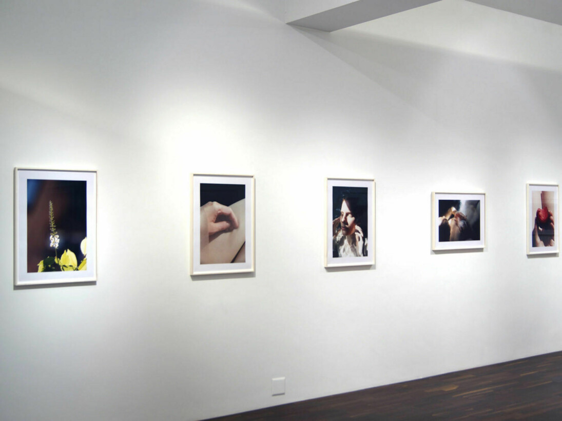 Lina Scheynius, Exhibition view. Courtesy of Christophe Guye Galerie