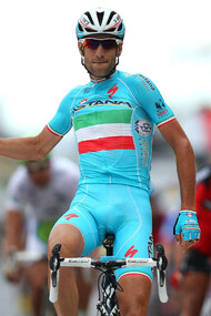 Vincenzo Nibali vince la 19ma tappa