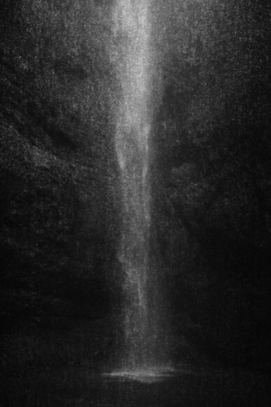 Taca Sui. Courtesy of Chambers Fine Art
