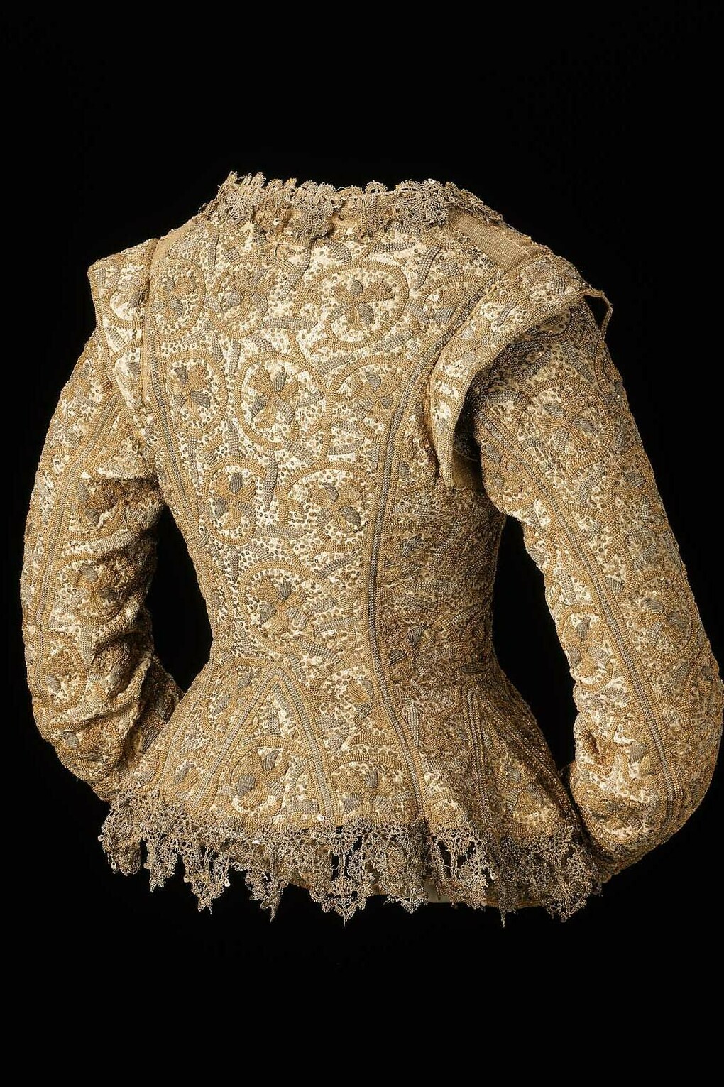 David and Roberta Logie Department of Textile and Fashion Arts. Courtesy of MFA