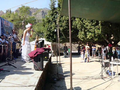 Ampliar el entendimiento de que complejos y maravillosos que somos, nos abre mundos de posibilidades para dejar de ser receptores pasivos de información y tratamientos. Primer "Festival de Medicina Tradicional y Plantas Medicinales", 2011, Los reyes, Veracruz, Mexico
