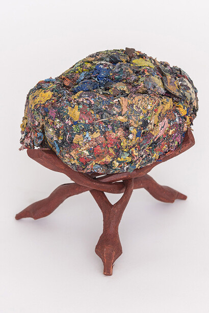 Splittin At The Seams. Courtesy of Valentin