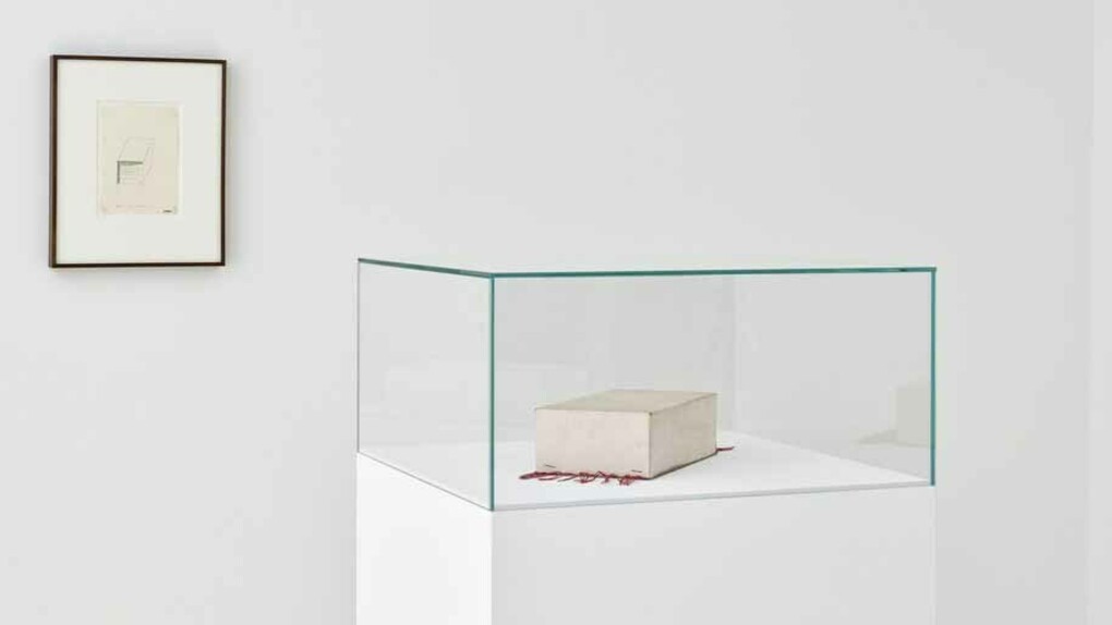 Lebendige Skulpturen. Courtesy of Sies + Höke Galerie