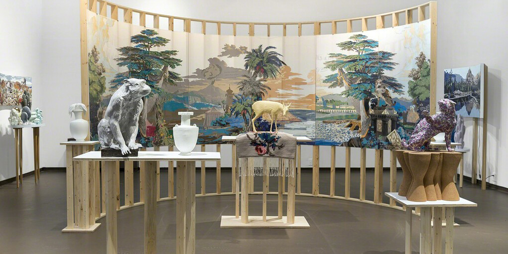 Permanent Spectacle, Exhibition view. Courtesy of Denny Gallery