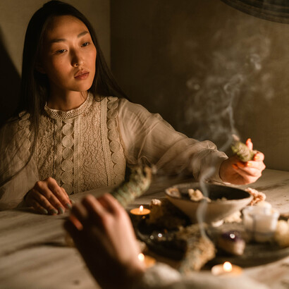 Psicanalista estuda o poder curativo das ervas em estudo 