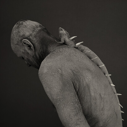 Roberto Kusterle, Le spine dei ricordi, 2002, fotografia ai sali d’argento su carta baritata, 200 x 200 mm