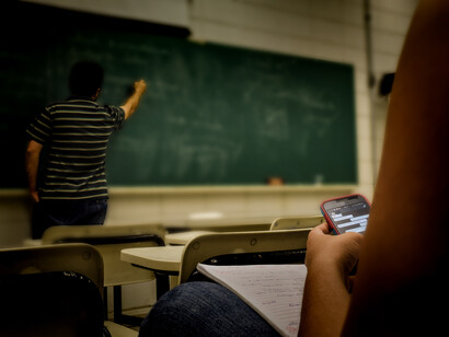 A teacher in the middle of a lesson, in Morocco. Many teacher supervisors would recommend you to invest more time preparing your lesson plan, and varied activities