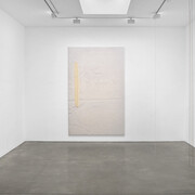 Marieta Chirulescu and Fred Sandback, Phase, exhibition view. Courtesy of Galerie Thomas Schulte