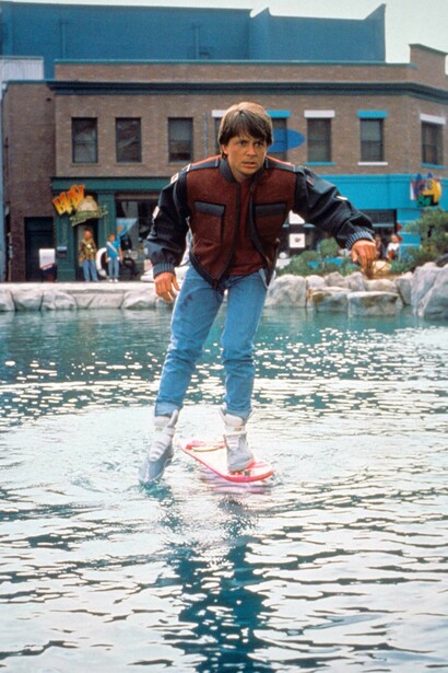 Back to the Future Part II. 1989. USA. Directed by Robert Zemeckis. Courtesy of Photofest