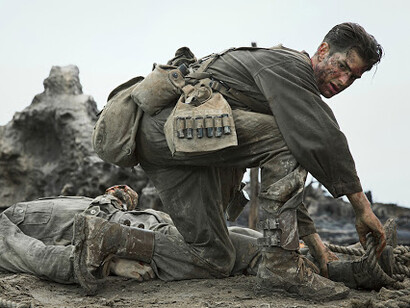 Una scena del film La battaglia di Hacksaw Ridge