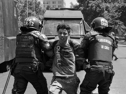 Carabineros de Chile, desde la dictadura cívico-militar encabezada por el genocida Augusto Pinochet, se ha convertido en un cuerpo policial peligroso para la sociedad chilena