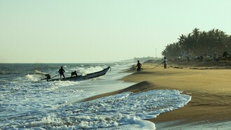Pondicherry (or Puducherry), a former French colonial settlement in India until 1954, is now a Union Territory town bordered by the southeastern state of Tamil Nadu. Its colonial heritage lives on in the French Quarter, characterized by tree-lined streets, mustard-yellow villas, and stylish boutiques
