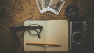 A lo largo de la historia, las travesías han sido acompañadas de prácticas de escritura de diferente tipo