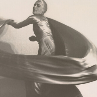 Charlotte Rudolph, Mary Wigman in „Raumgestalt“ aus dem Zyklus „Visionen“ (detail), 1928. Mit freundlicher genehmigung des Albertina Museums