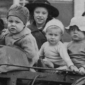 Renewal. Courtesy of Imperial War Museums