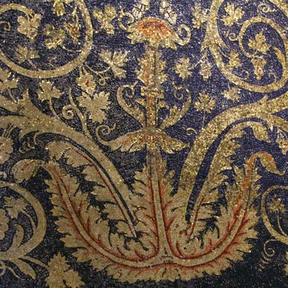 Mausoleo di Galla Placidia, particolare dei mosaici del soffitto. Ravenna, Italia
