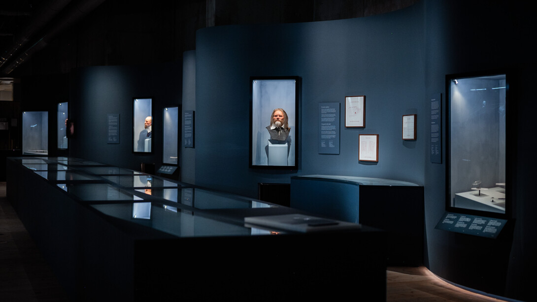 In life and death, exhibition view. Courtesy of The Vasa Museum