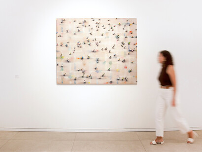 Various artists, Summer vibes IV, exhibition view. Courtesy of Opera Gallery