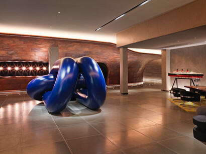 Mondrian Hotel, Lobby
