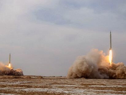 Prueba de misiles de largo alcance en Irán