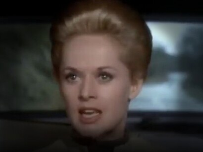 Tippi Hedren in una scena del film tratta dal trailer. Il film esplora temi complessi come la sessualità repressa, i traumi infantili e il controllo