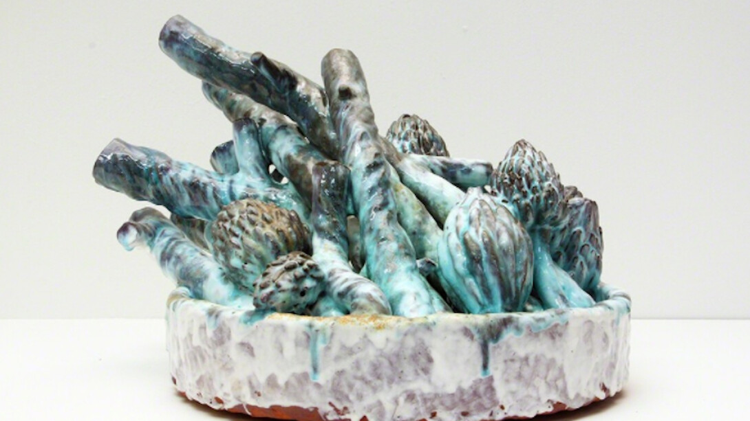David Hicks, Container(flower and branch), 2017. Courtesy of Mindy Solomon