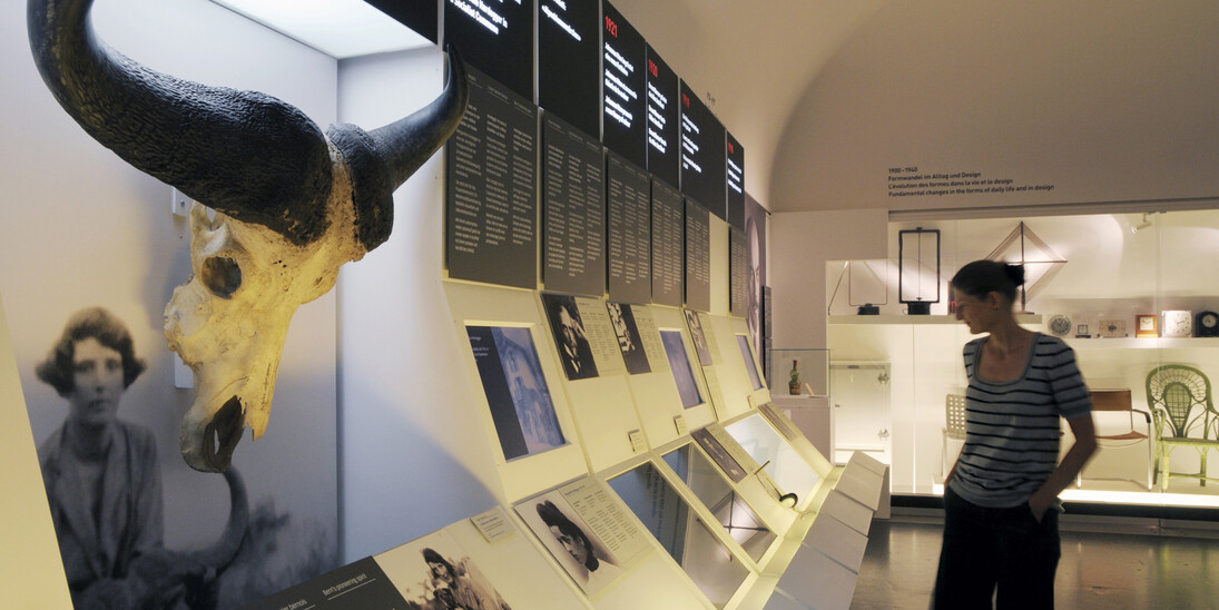 A glance around the exhibition “Bern and the 20th century”
© Bernisches Historisches Museum, Bern. Photograph Christine Moor