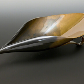 Gold and Silver Waves. Courtesy of Onishi Gallery