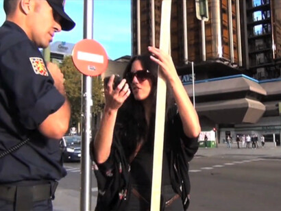 Daniela Ortiz & Xosé Quiroga, Tribute to the Fallen
[Hommage à ceux qui sont tombés], 2012, Vidéo, couleur, son, 19 min 38 s, Courtesy Daniela Ortiz & Xosé Quiroga © Daniela Ortiz & Xosé Quiroga