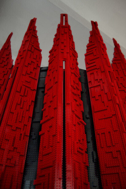 Los Carpinteros, Robotica (detail), 2013, wood, metal, LEGO® bricks, Height: 289.6 cm / Diameter: 149.9 cm, Height: 114 in / Diameter: 59 in, Photo: Jason Wyche, Courtesy of Sean Kelly Gallery, New York © Los Carpinteros