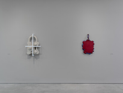 Rosemarie Trockel, The kiss, exhibition view. Courtesy of Gladstone Gallery