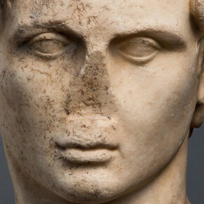 Tough Types. Courtesy of Altes Museum