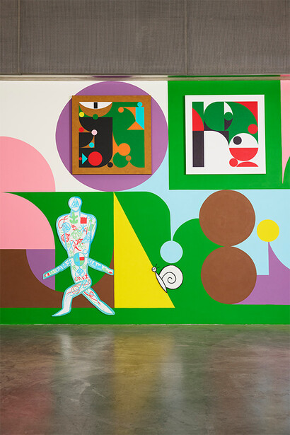 Ad Minoliti, Manifestación pluriversal, exhibition view. Courtesy of Contemporary Art Museum 