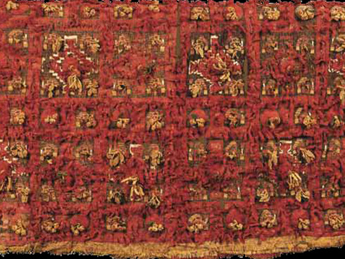 Chimu ceremonial costume. Courtesy of Museo Chileno de Arte Precolombino