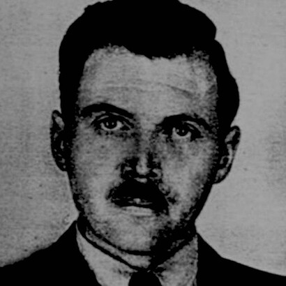Fotografía del documento de identidad argentino de Mengele (1956)
