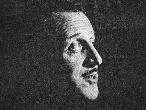 Arturo Aldunate Phillips obtuvo el Premio Nacional de Literatura de Chile en 1976