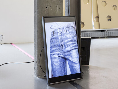 Installation view, Woodall, Hilary Lloyd, Temple Bar Gallery + Studios, 2017. Photo by Kasia Kaminska