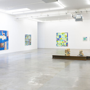 Various artists, Soft chaos, exhibition view. Courtesy of Ceysson and Bénétière Gallery