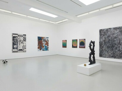 Microcosm, Exhibition view. Courtesy of Roberts & Tilton