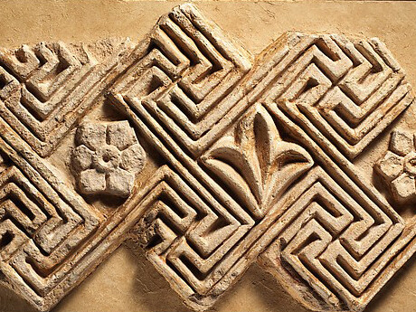 Panel fragment with meander pattern