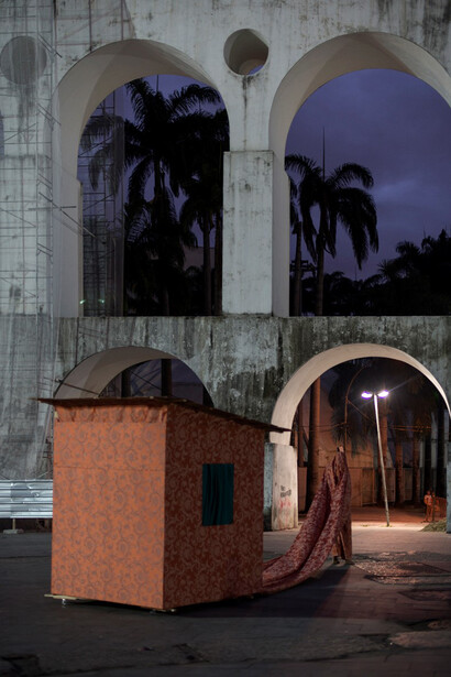 Guler Ates, Home Performance, 2014, 26.5 x 40 cm, Archival digital print, Edition of 5