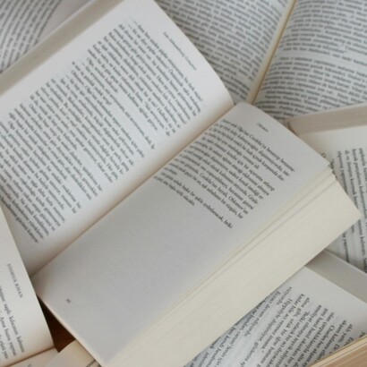 Quando apriamo un libro che parla alla nostra anima, iniziamo un viaggio che non ha bisogno di valigie ma di presenza, coraggio e disponibilità al cambiamento