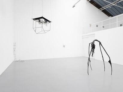 Apollinaria Broche, The unspoken rules of secret play, vue d'exposition. Avec l'aimable autorisation de la Galerie Hussenot