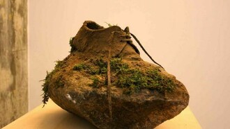 Untitled 2012 mixed media cm. 27 x 40 x 33