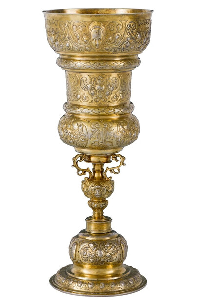 Standing cup. Courtesy of Moscow Kremlin Museum