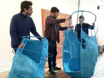 Myles Corley (left), Dominic Beattie (middle) and Olivia Bax (right) installing Olivia Bax’s Monkey Cups for PUNCH at Linden Hall Studio, ph. artists and Linden Hall Studio 